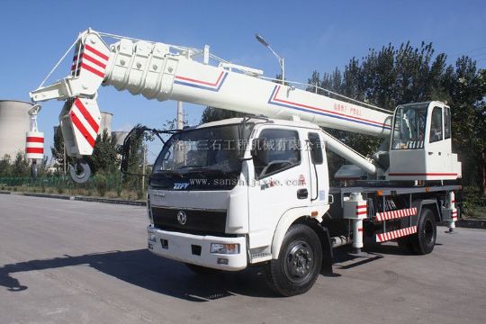 點(diǎn)擊查看詳細(xì)信息<br>標(biāo)題：12-16噸汽車吊 閱讀次數(shù)：4465