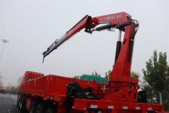 點(diǎn)擊查看詳細(xì)信息<br>標(biāo)題：SQ5S3  5噸折疊臂 閱讀次數(shù)：3419